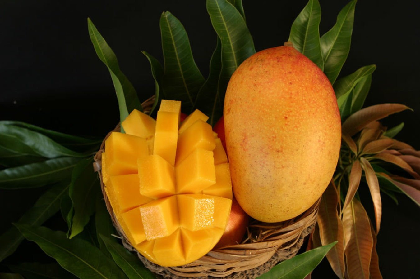 Vitamin and mineral complex mango