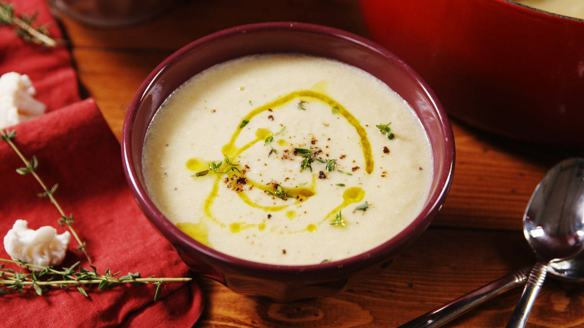 Creamy Cauliflower Soup: A Bowl of Comfort and Nutrient Richness